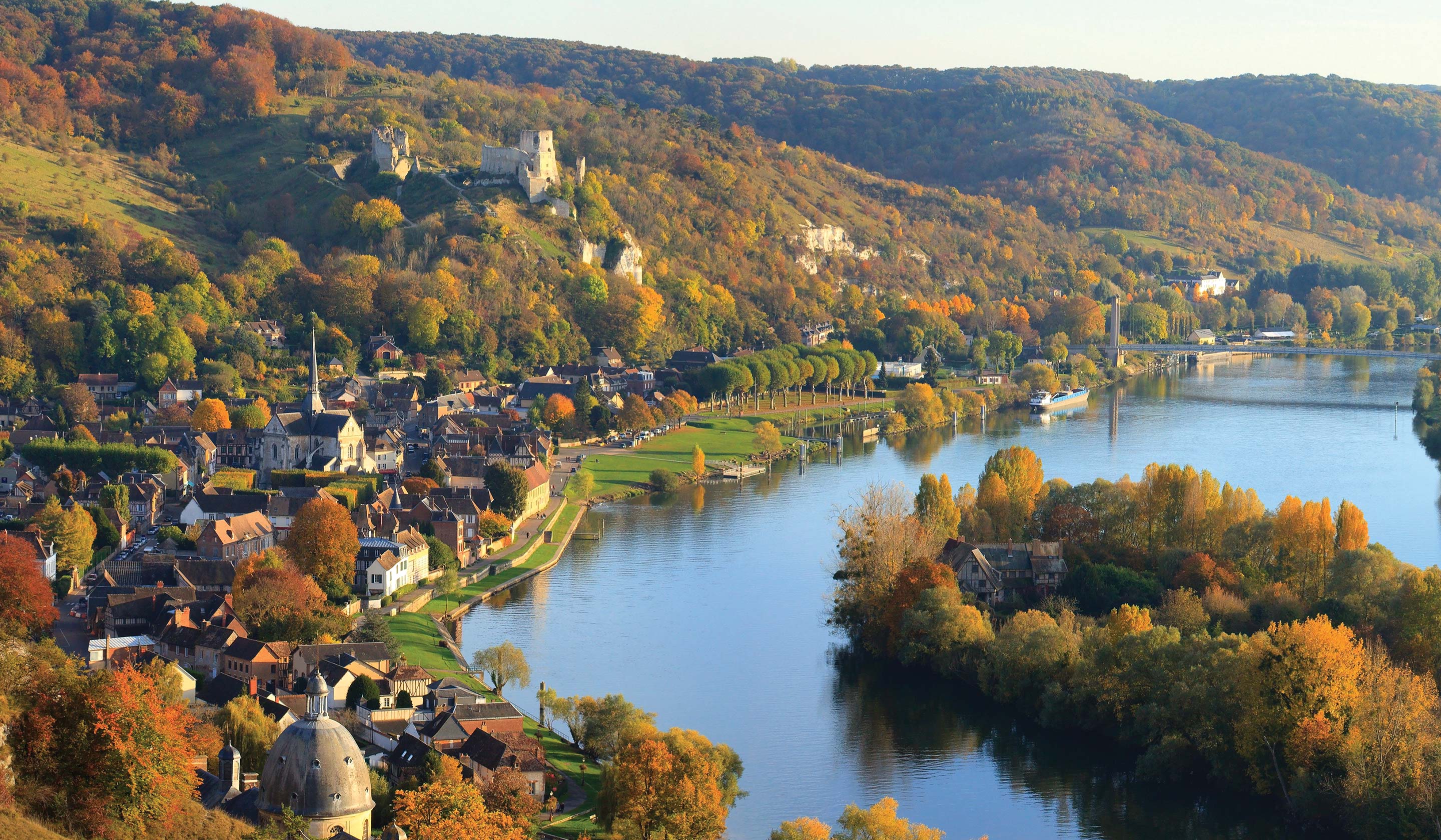 Seine River Facts