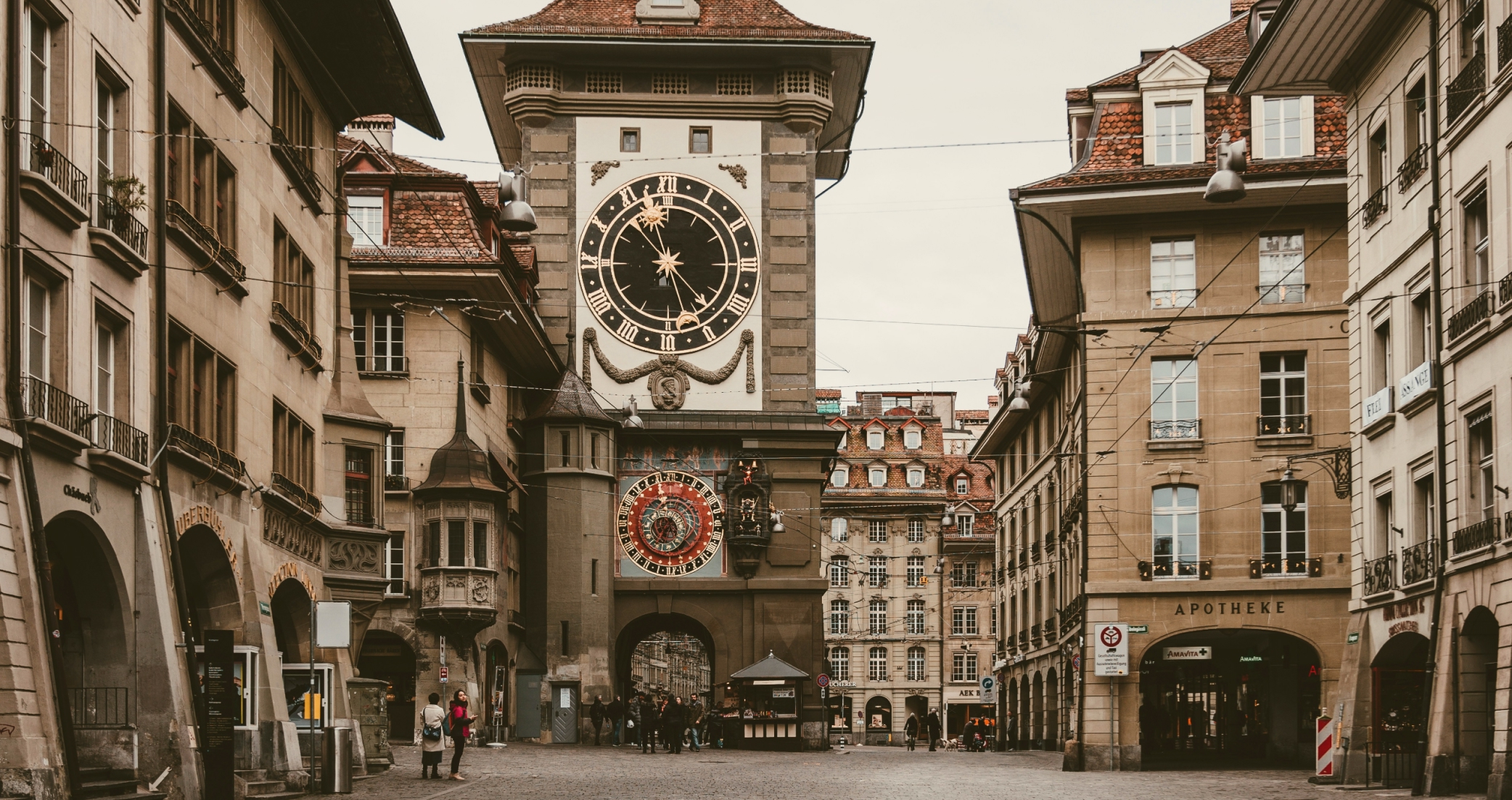 ZYTGLOGGE CLOCK